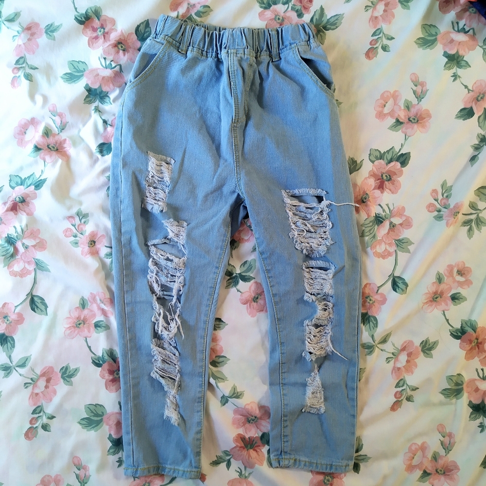 Light Denim High Waisted Cropped Mom Jeans
